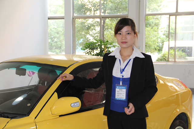 南京万通汽修学校方苗