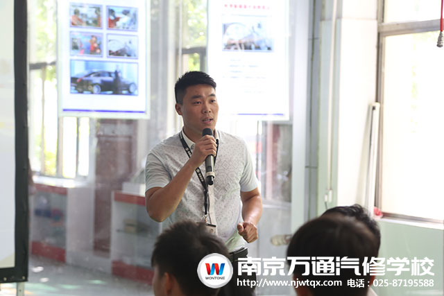 名骏百盛人事总监苗虎