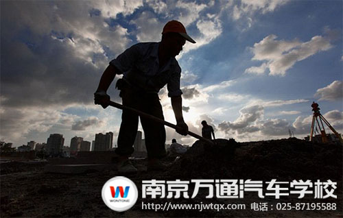 转行创就业,就学热门汽车技术